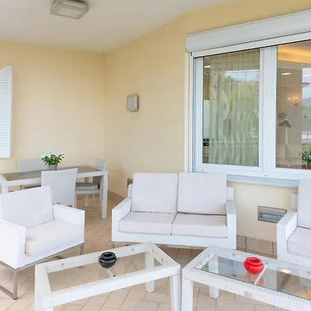 Casa Angelica Villa